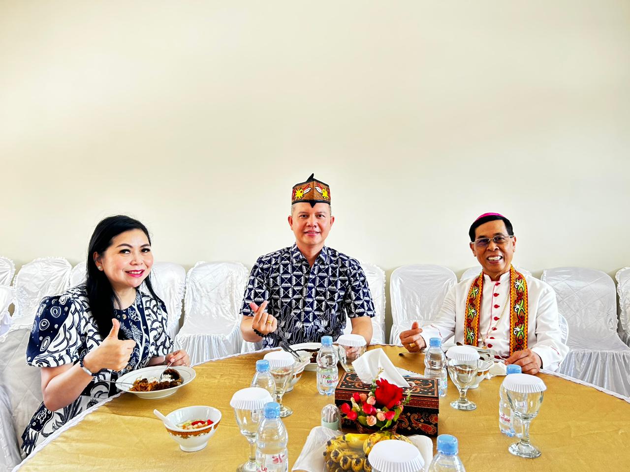 Bupati Jaya Resmikan SD St. Yosef, Siap Cetak Generasi Emas Berkarakter dan Berdaya Saing Global