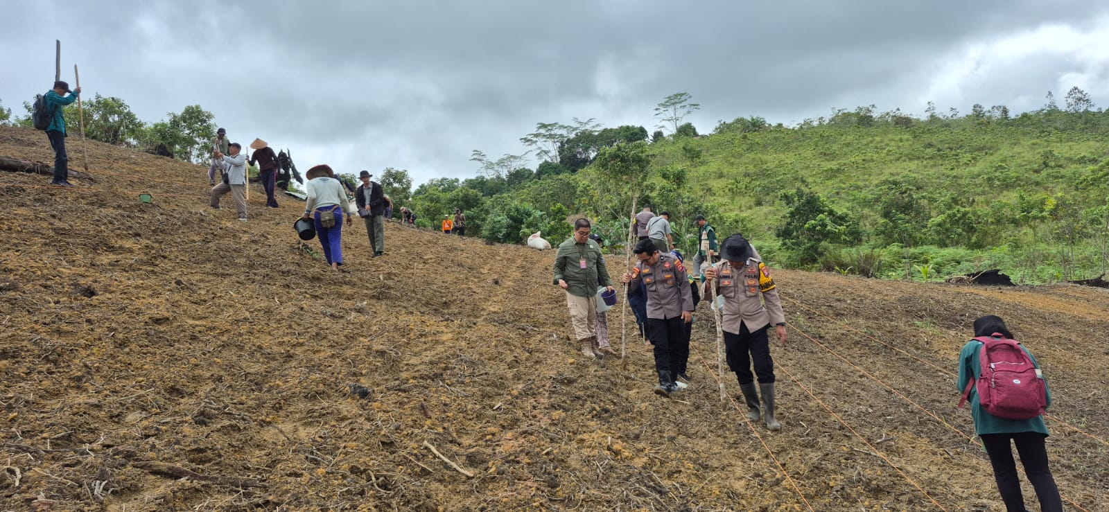 WhatsApp Image 2026-04-22 at 22.48.45